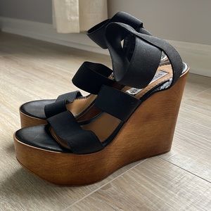 Steve Madden Elastic Strap Wood Wedge Heel